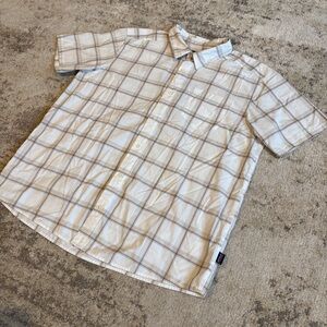 Patagonia Cream Short Sleeve Plaid Button Down Organic Cotton Shirt